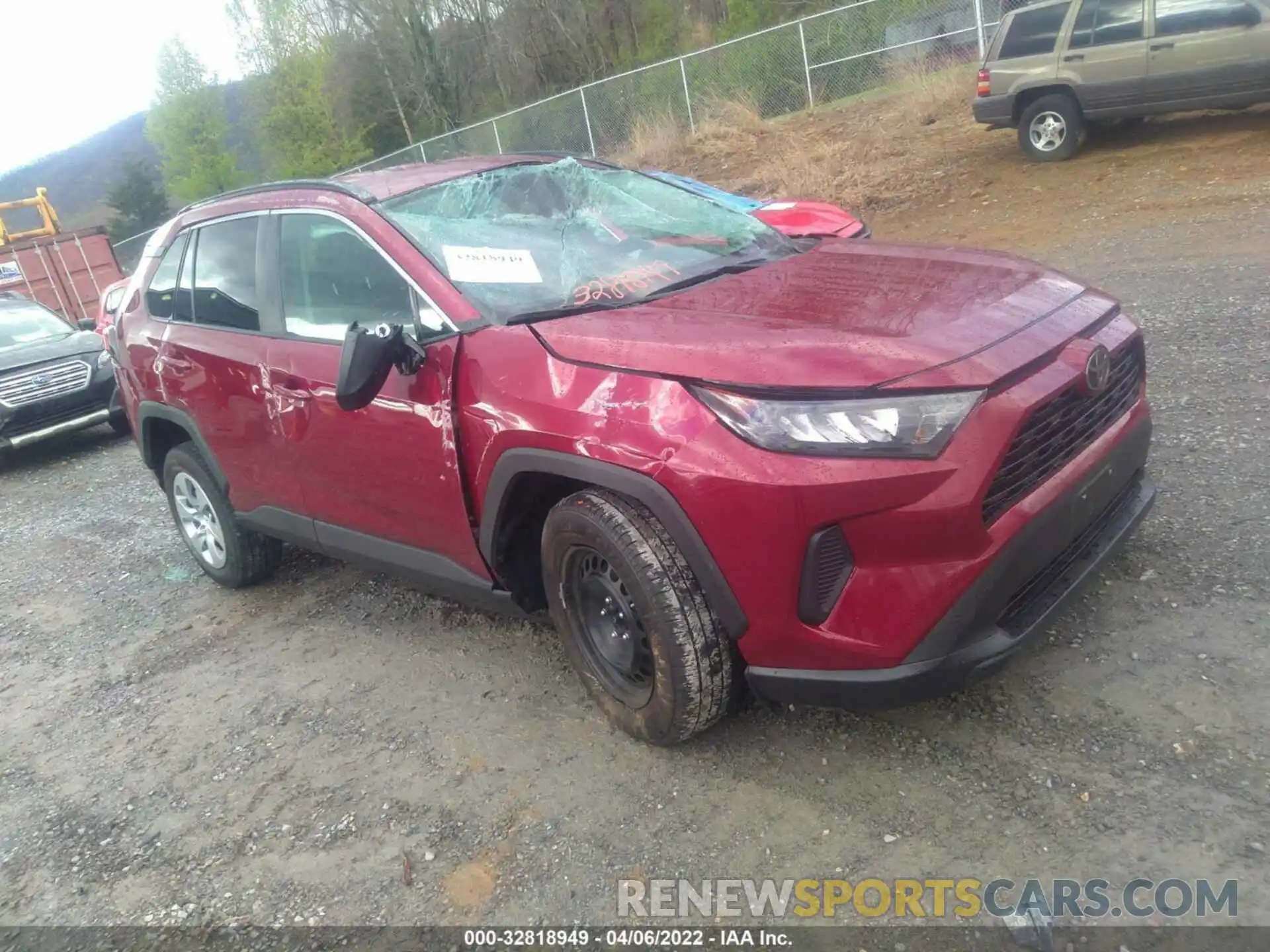 1 Photograph of a damaged car 2T3F1RFV9LC106642 TOYOTA RAV4 2020