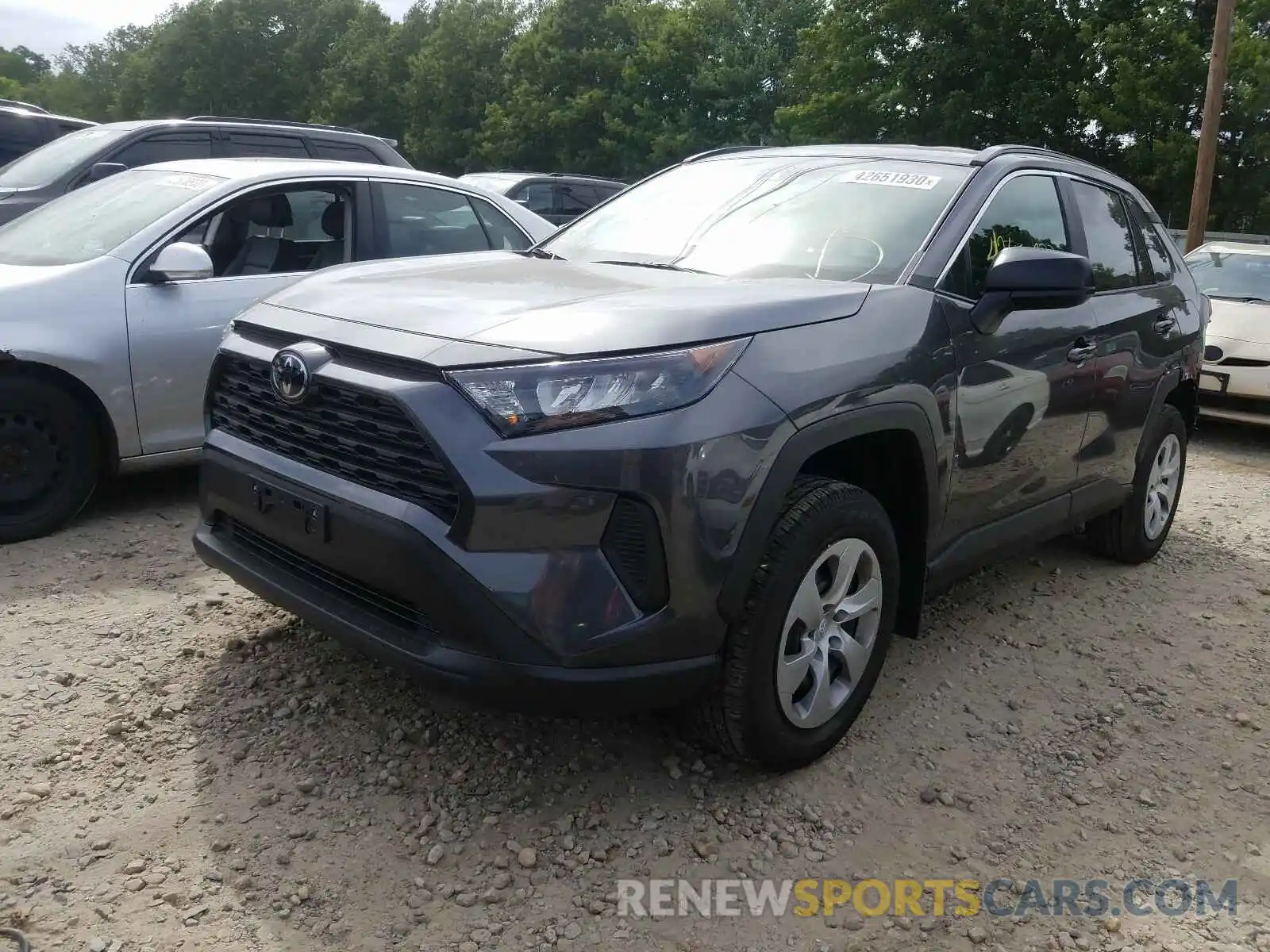 2 Photograph of a damaged car 2T3F1RFVXLC092766 TOYOTA RAV4 2020