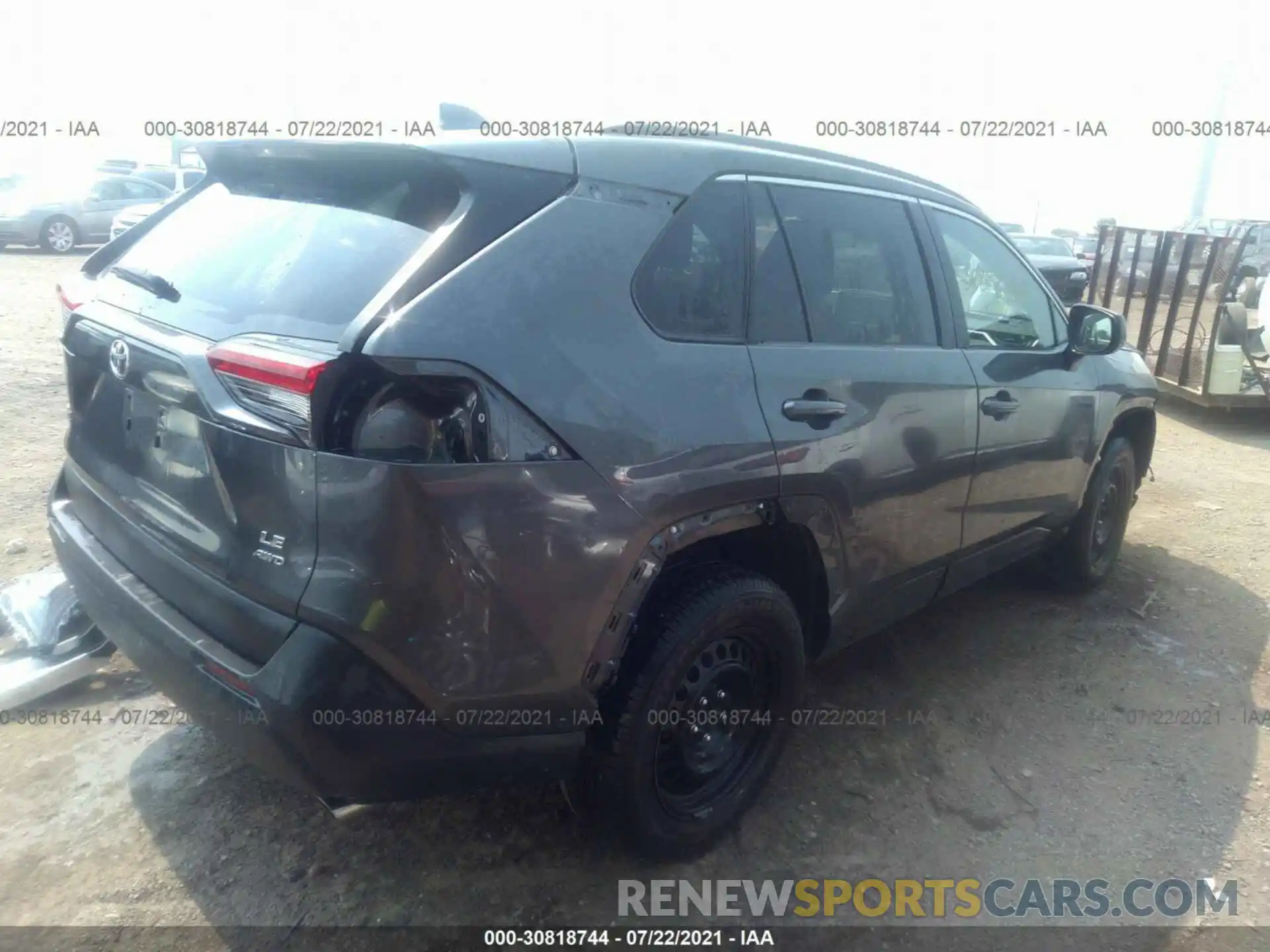 4 Photograph of a damaged car 2T3F1RFVXLC106116 TOYOTA RAV4 2020