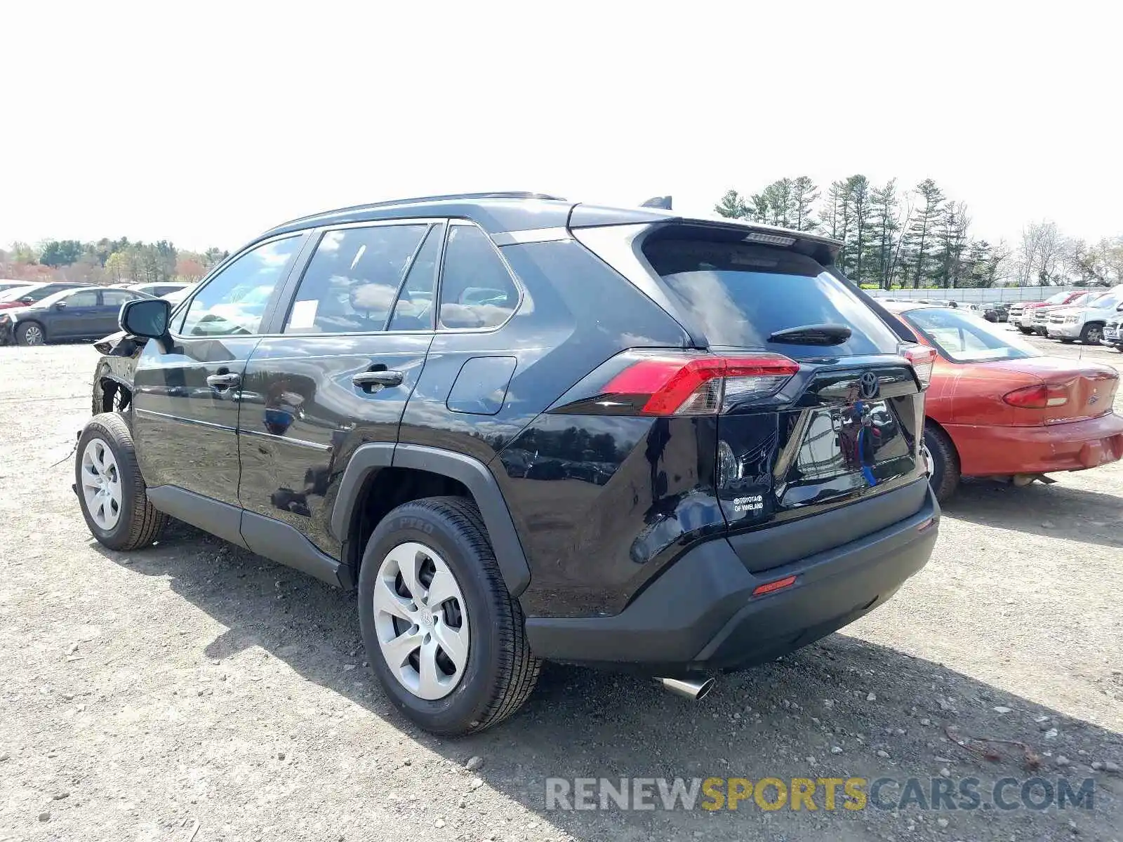 3 Photograph of a damaged car 2T3F1RFVXLW096413 TOYOTA RAV4 2020