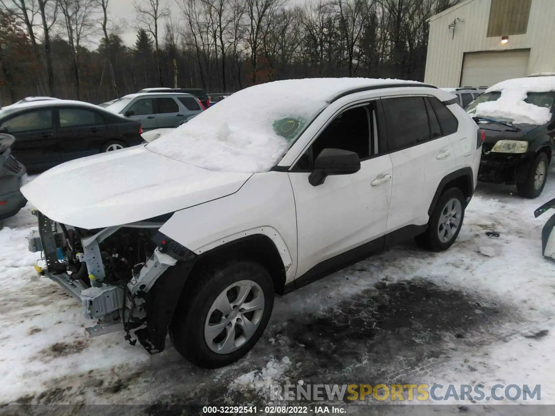 2 Photograph of a damaged car 2T3F1RFVXLW096976 TOYOTA RAV4 2020