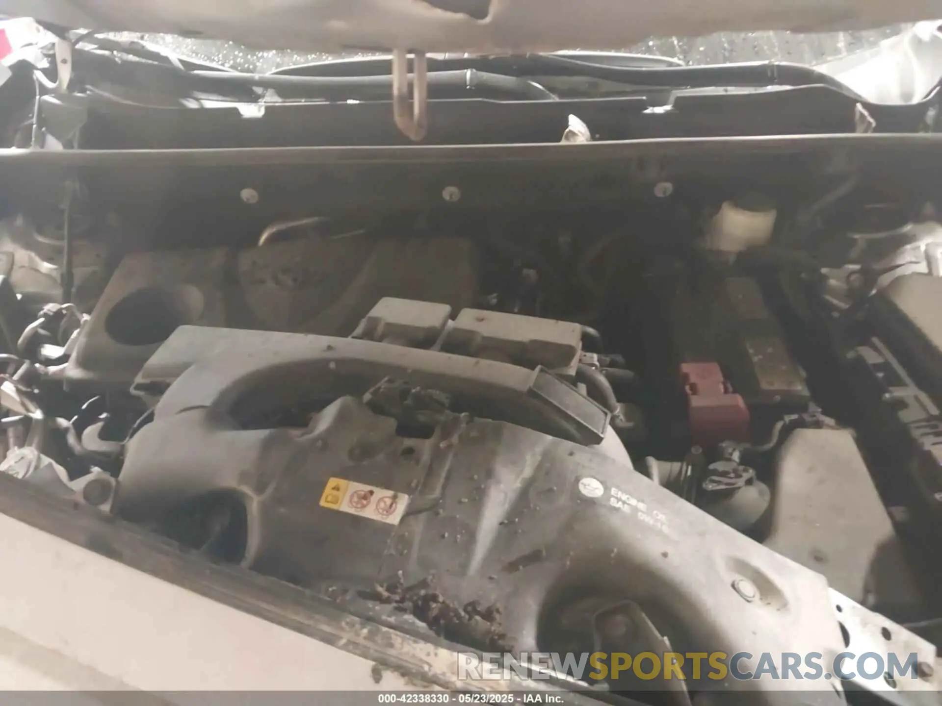 10 Photograph of a damaged car 2T3G1RFV0LC139615 TOYOTA RAV4 2020