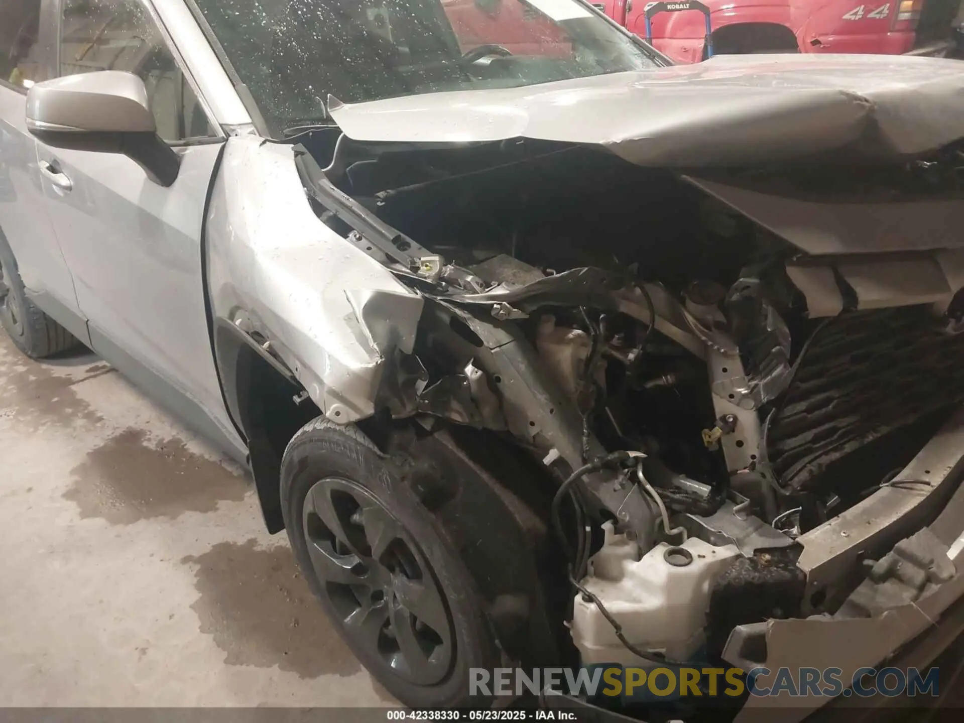 22 Photograph of a damaged car 2T3G1RFV0LC139615 TOYOTA RAV4 2020