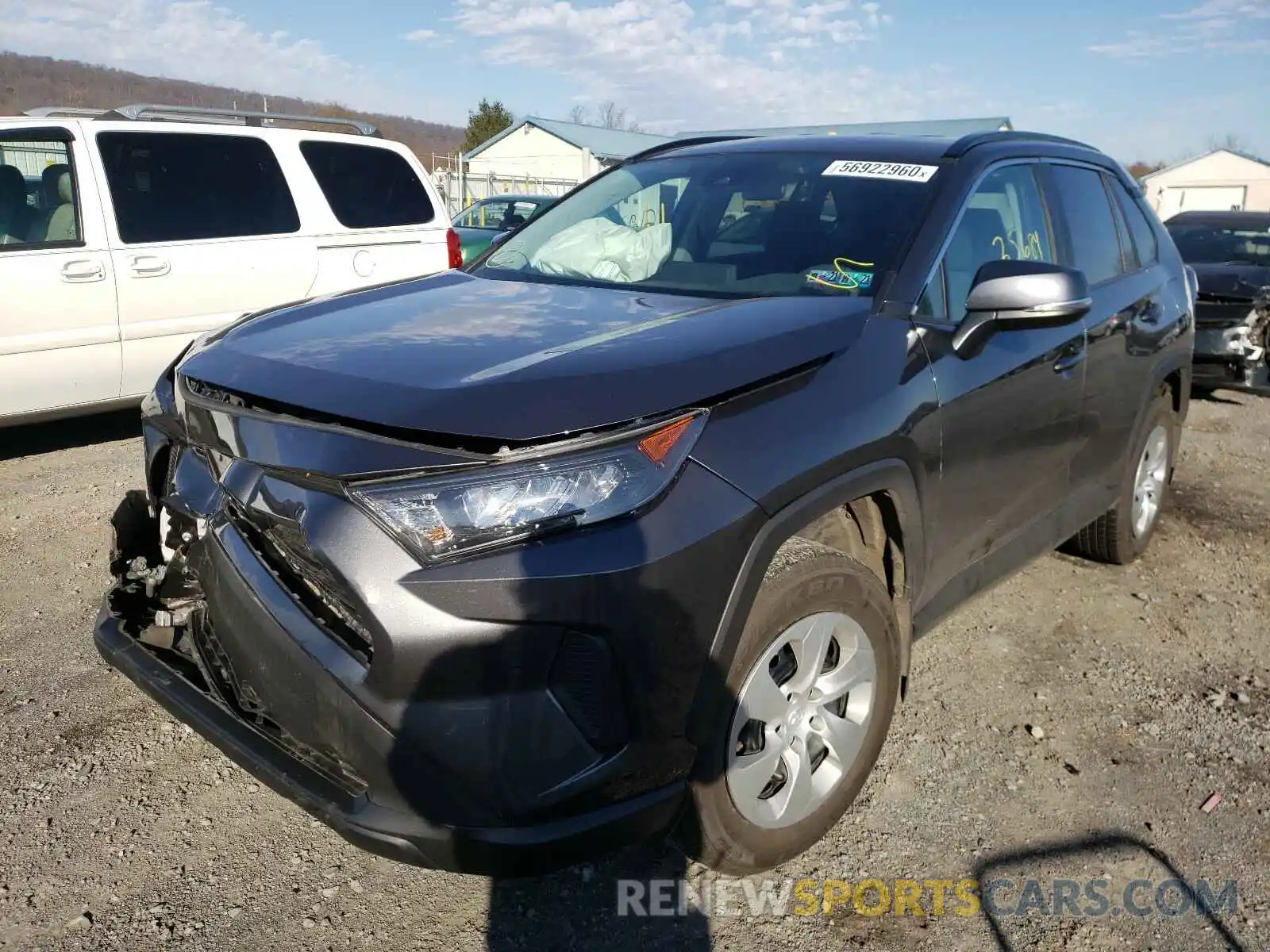 2 Photograph of a damaged car 2T3G1RFV0LW085716 TOYOTA RAV4 2020