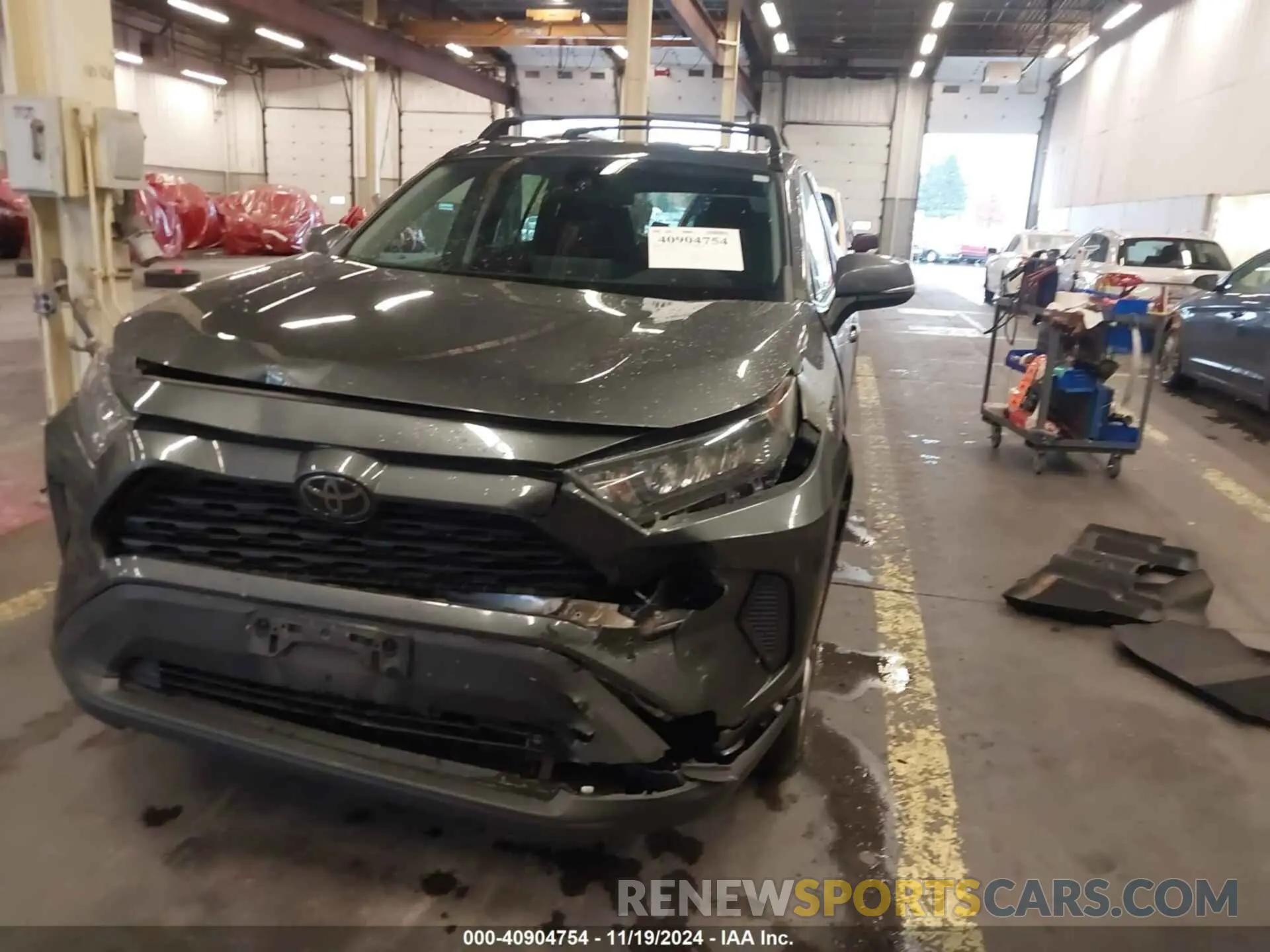 12 Photograph of a damaged car 2T3G1RFV1LC135427 TOYOTA RAV4 2020