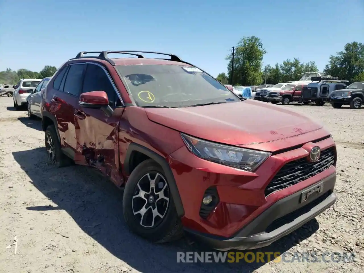 1 Photograph of a damaged car 2T3G1RFV1LW109232 TOYOTA RAV4 2020