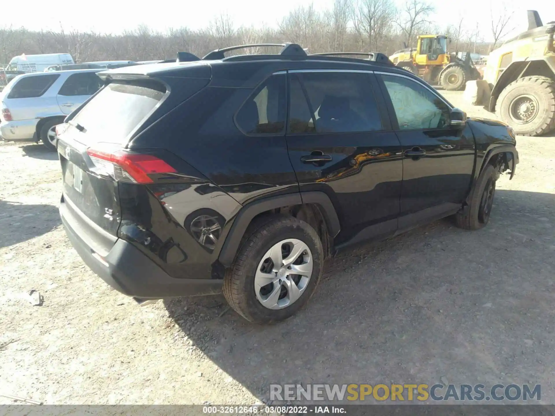 4 Photograph of a damaged car 2T3G1RFV2LW102872 TOYOTA RAV4 2020