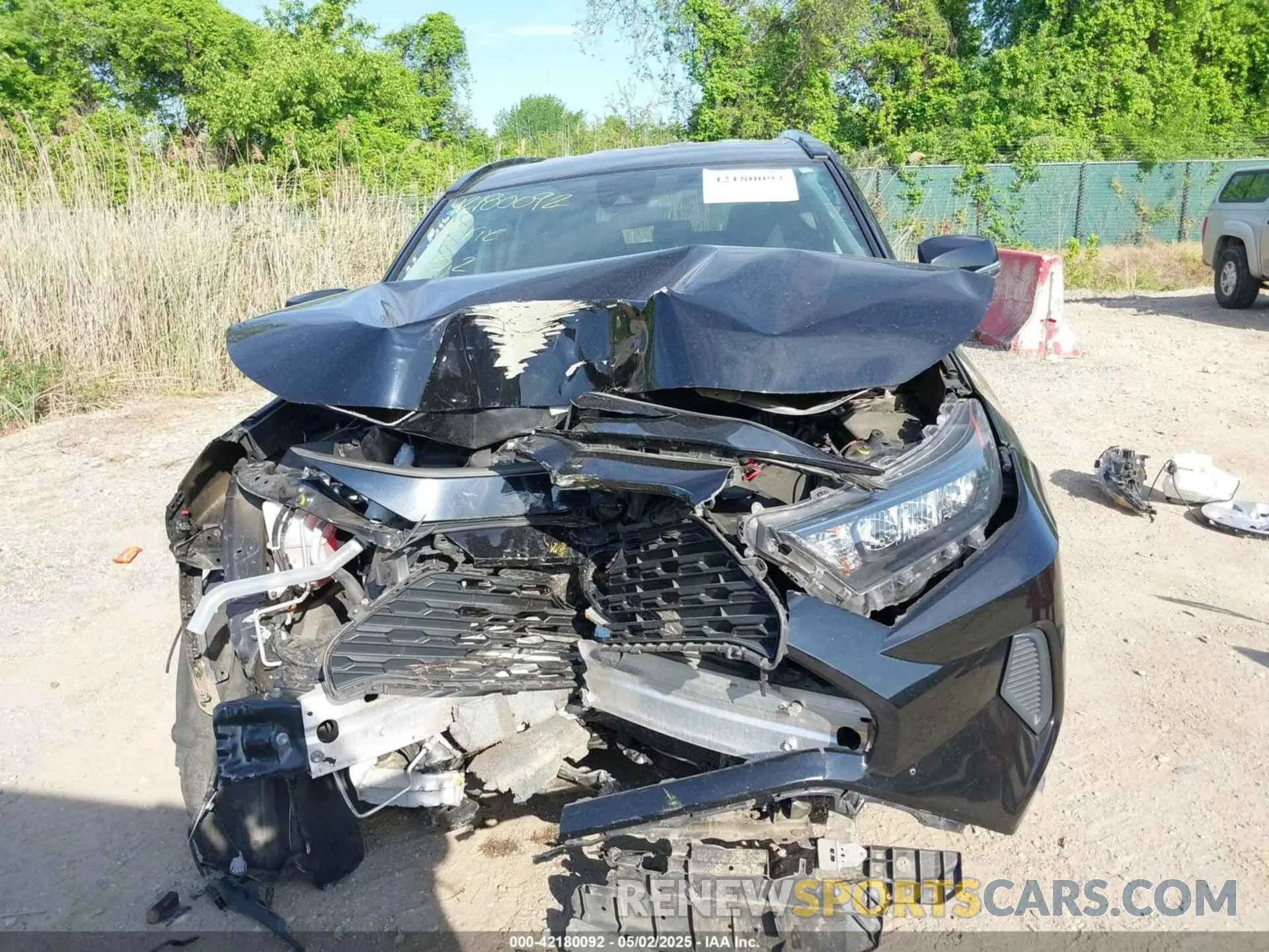 13 Photograph of a damaged car 2T3G1RFV2LW138190 TOYOTA RAV4 2020