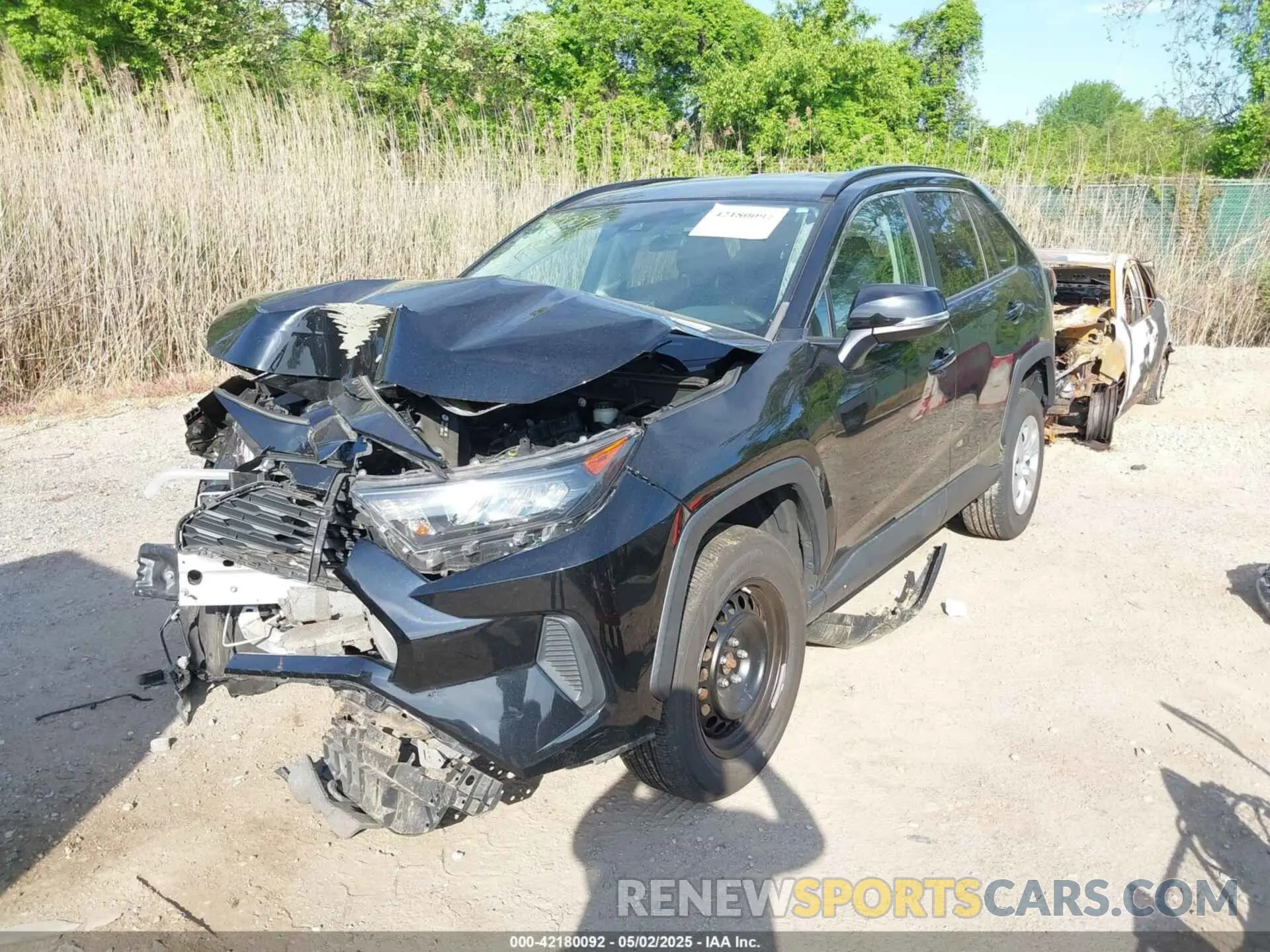 2 Photograph of a damaged car 2T3G1RFV2LW138190 TOYOTA RAV4 2020