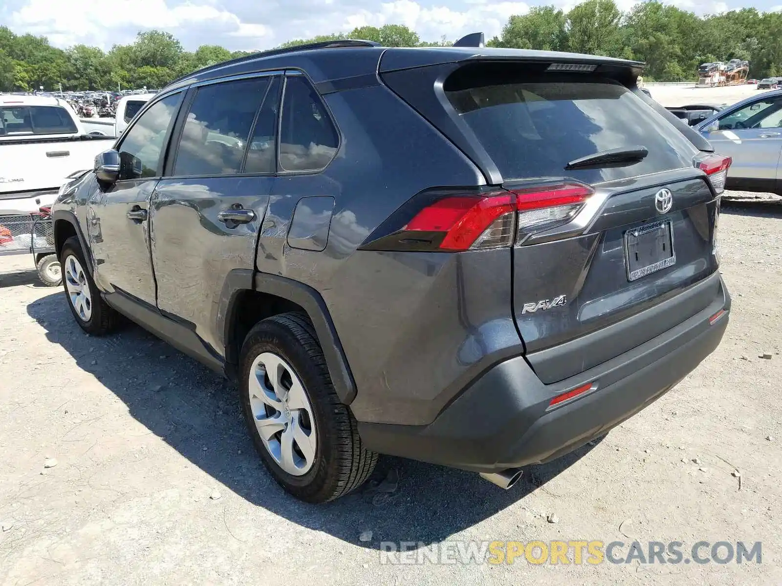 3 Photograph of a damaged car 2T3G1RFV3LC072010 TOYOTA RAV4 2020