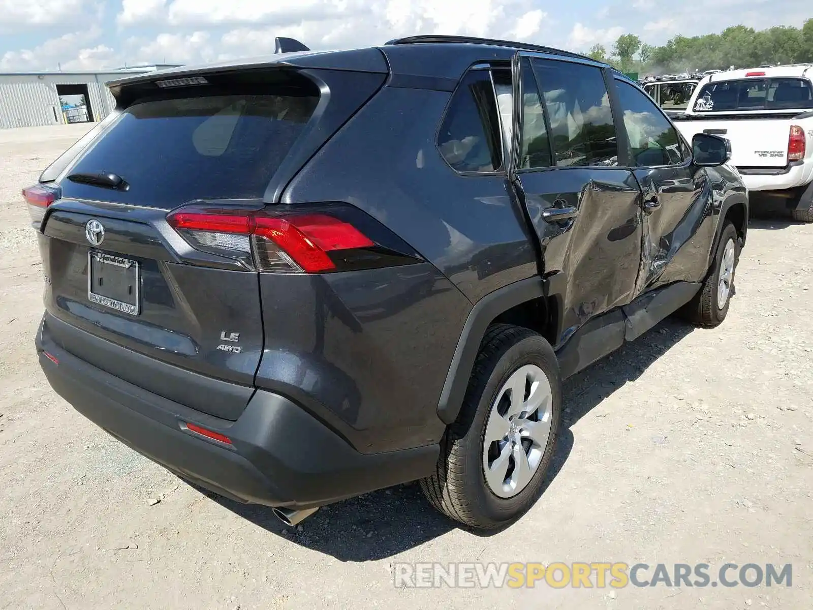 4 Photograph of a damaged car 2T3G1RFV3LC072010 TOYOTA RAV4 2020