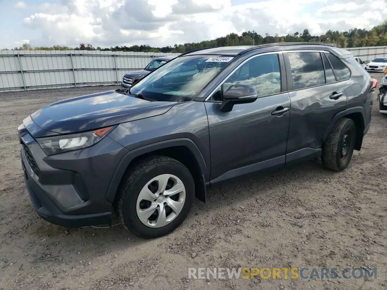 1 Photograph of a damaged car 2T3G1RFV3LC121772 TOYOTA RAV4 2020