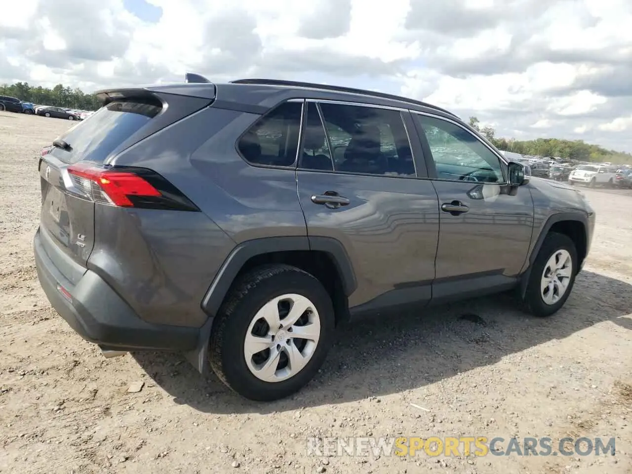 3 Photograph of a damaged car 2T3G1RFV3LC121772 TOYOTA RAV4 2020