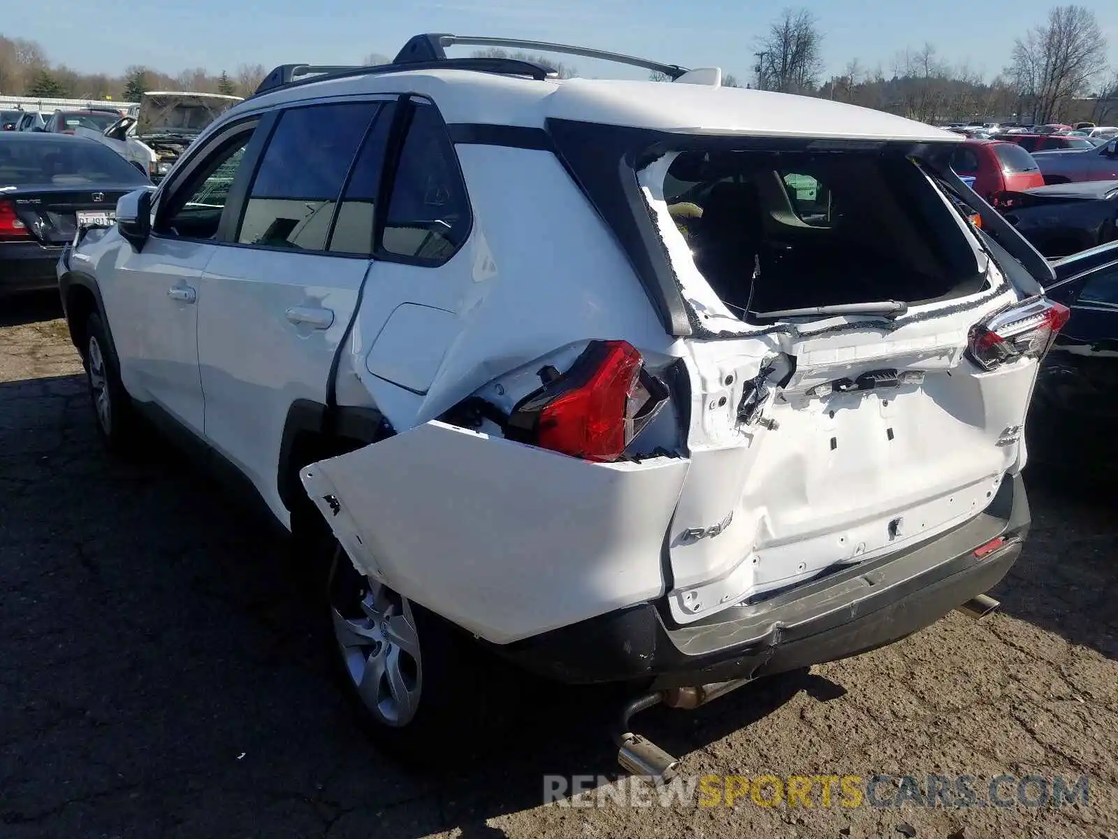 3 Photograph of a damaged car 2T3G1RFV3LW095172 TOYOTA RAV4 2020