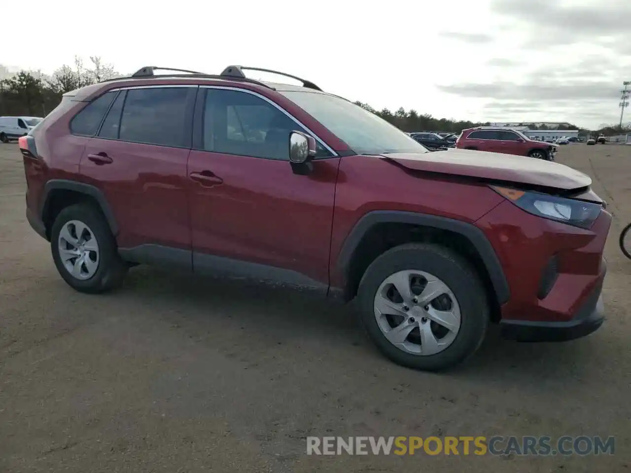 4 Photograph of a damaged car 2T3G1RFV3LW096015 TOYOTA RAV4 2020