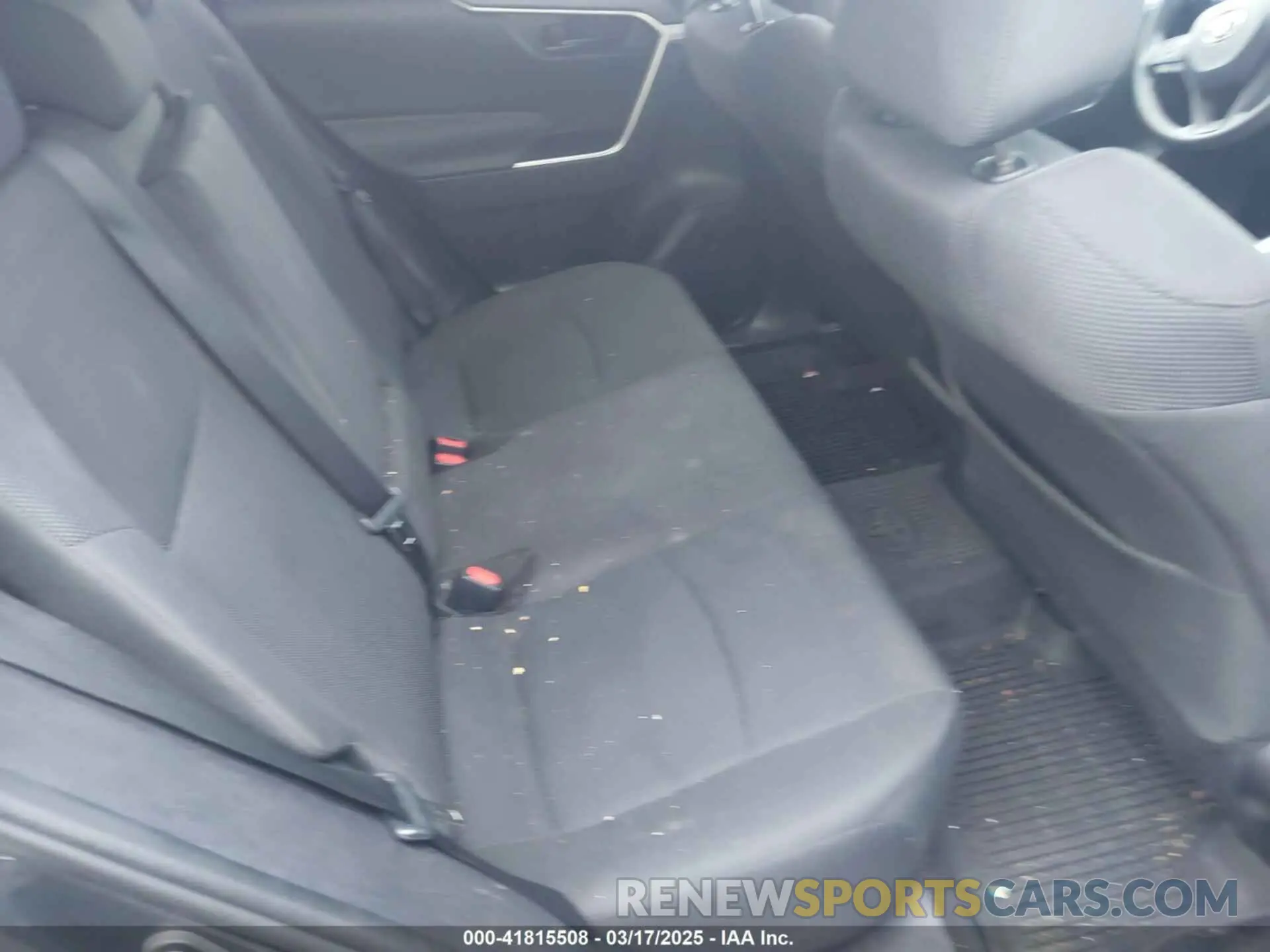 8 Photograph of a damaged car 2T3G1RFV3LW101603 TOYOTA RAV4 2020
