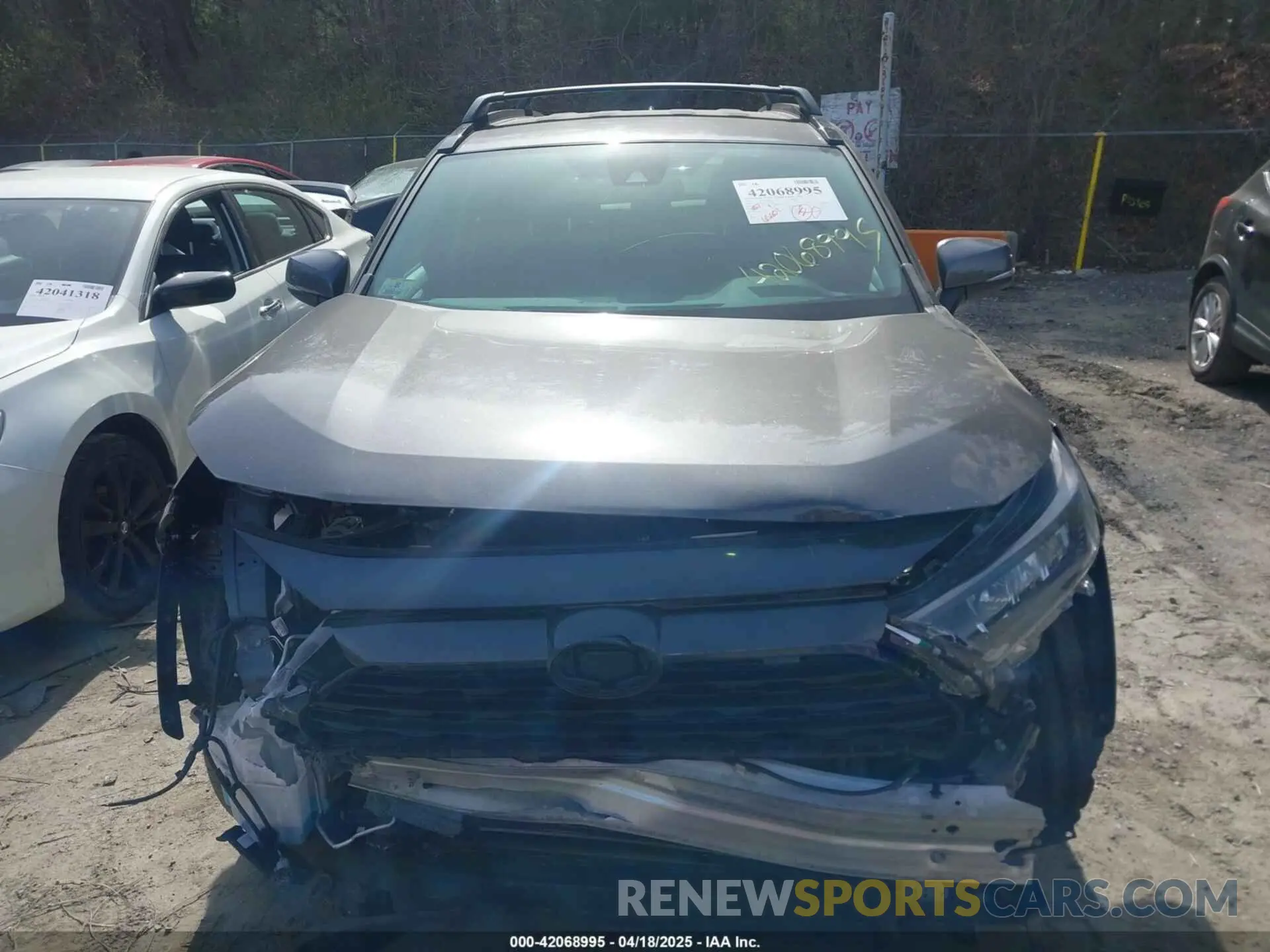 12 Photograph of a damaged car 2T3G1RFV3LW108860 TOYOTA RAV4 2020
