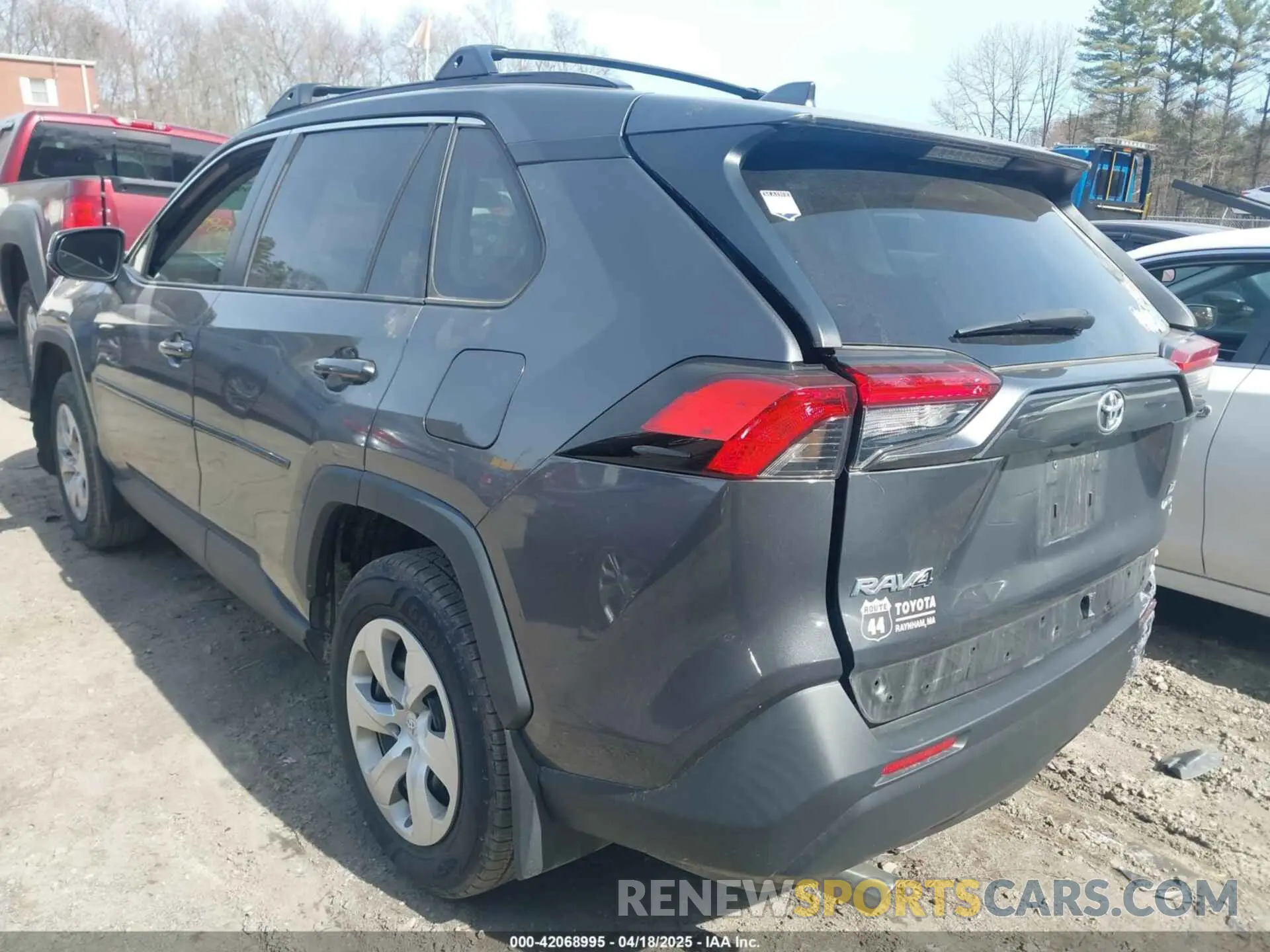 3 Photograph of a damaged car 2T3G1RFV3LW108860 TOYOTA RAV4 2020