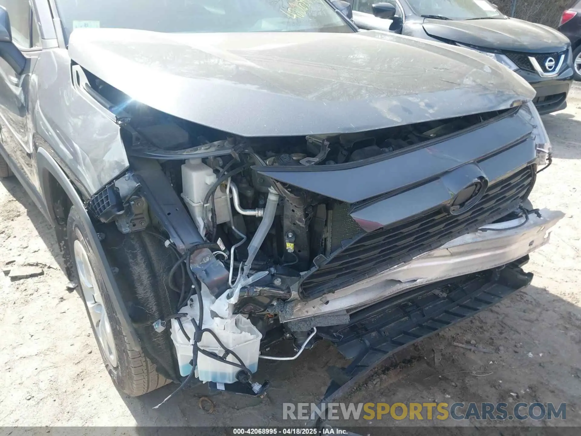 6 Photograph of a damaged car 2T3G1RFV3LW108860 TOYOTA RAV4 2020