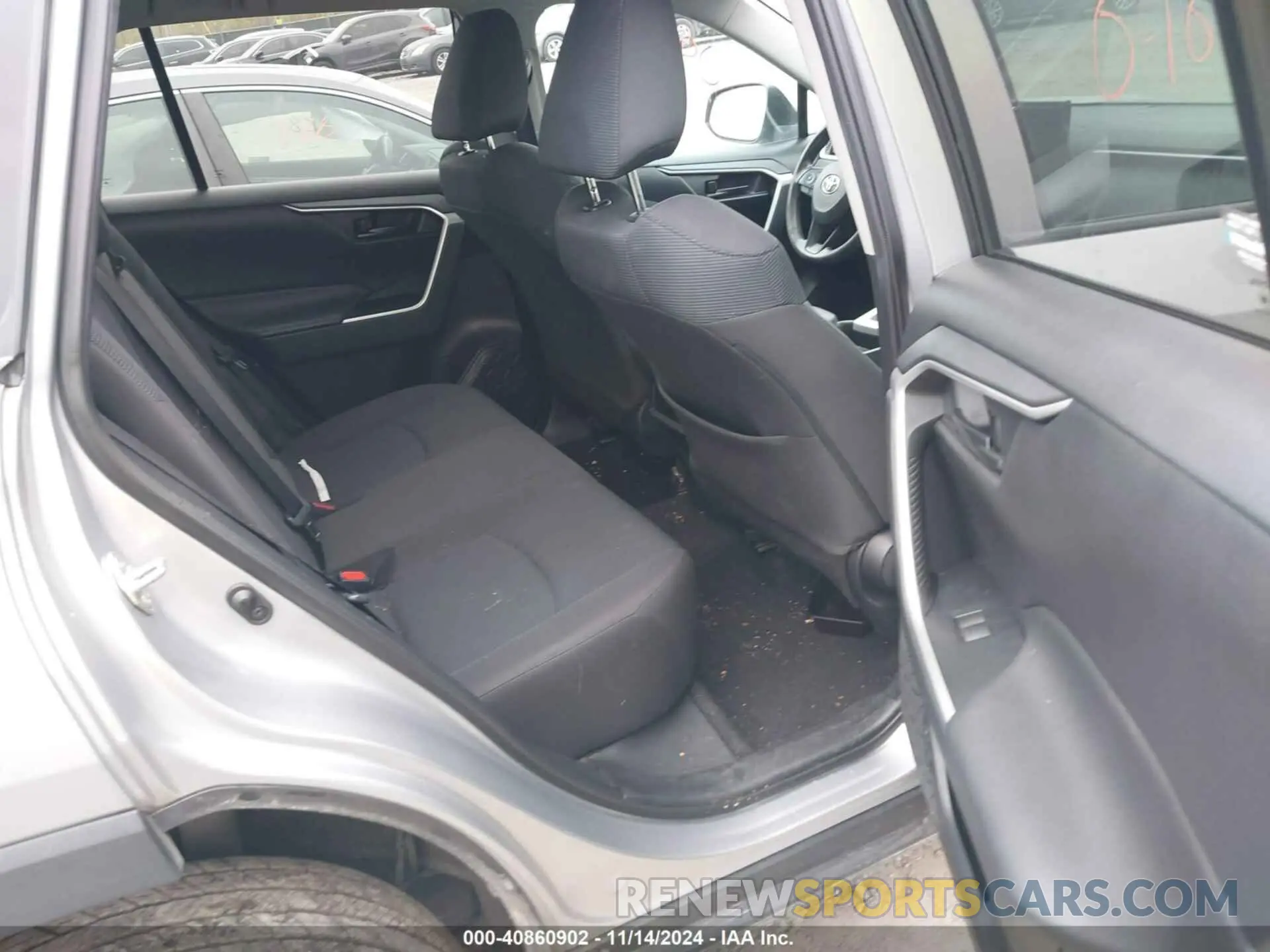 8 Photograph of a damaged car 2T3G1RFV3LW129515 TOYOTA RAV4 2020