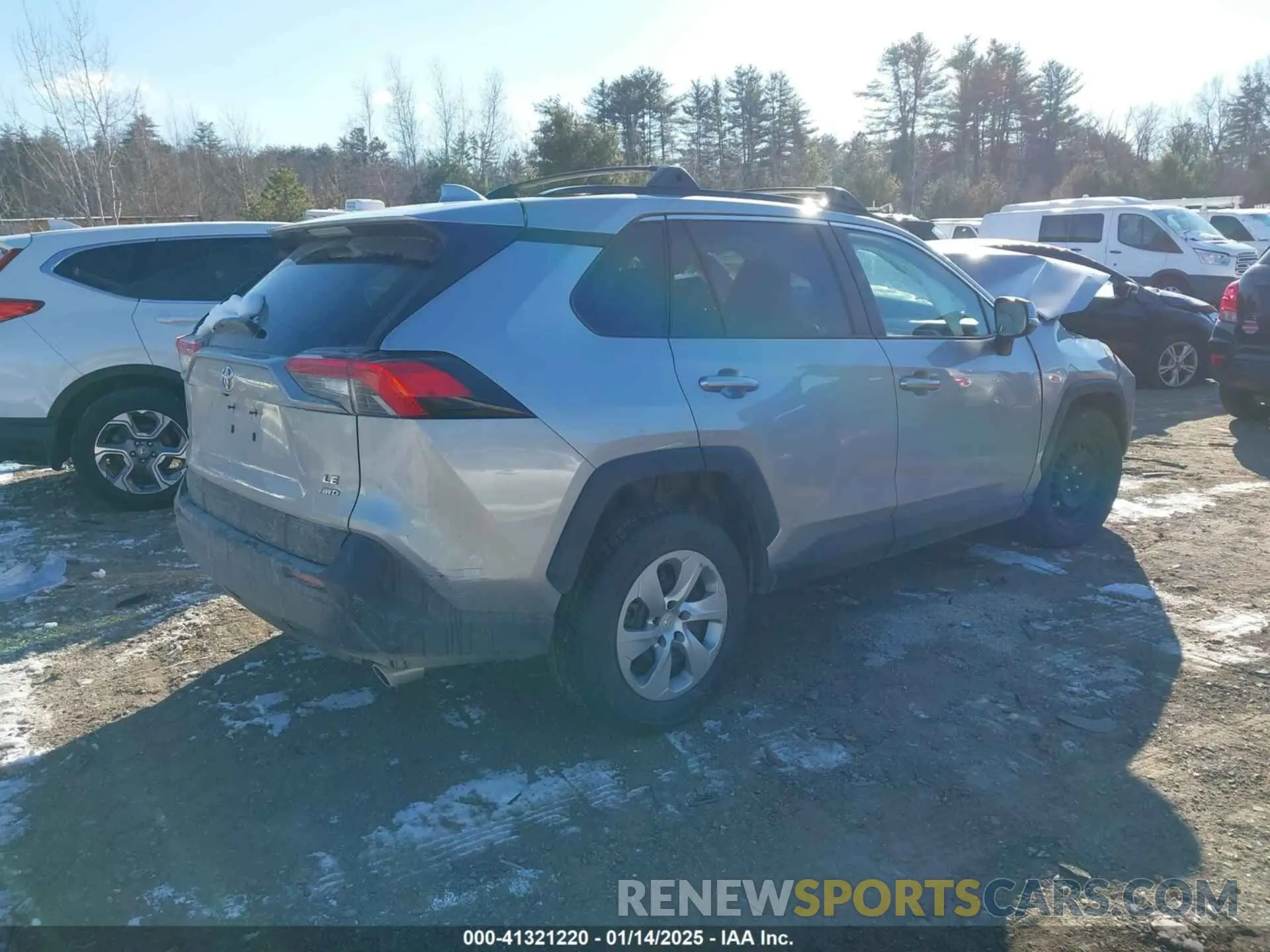 4 Photograph of a damaged car 2T3G1RFV4LC138077 TOYOTA RAV4 2020