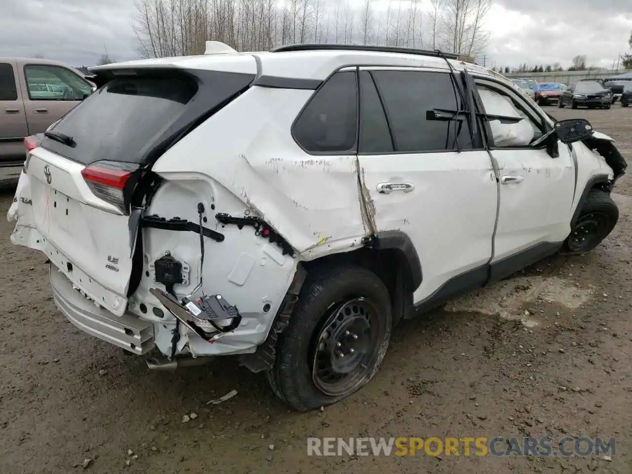 4 Photograph of a damaged car 2T3G1RFV5LC068265 TOYOTA RAV4 2020