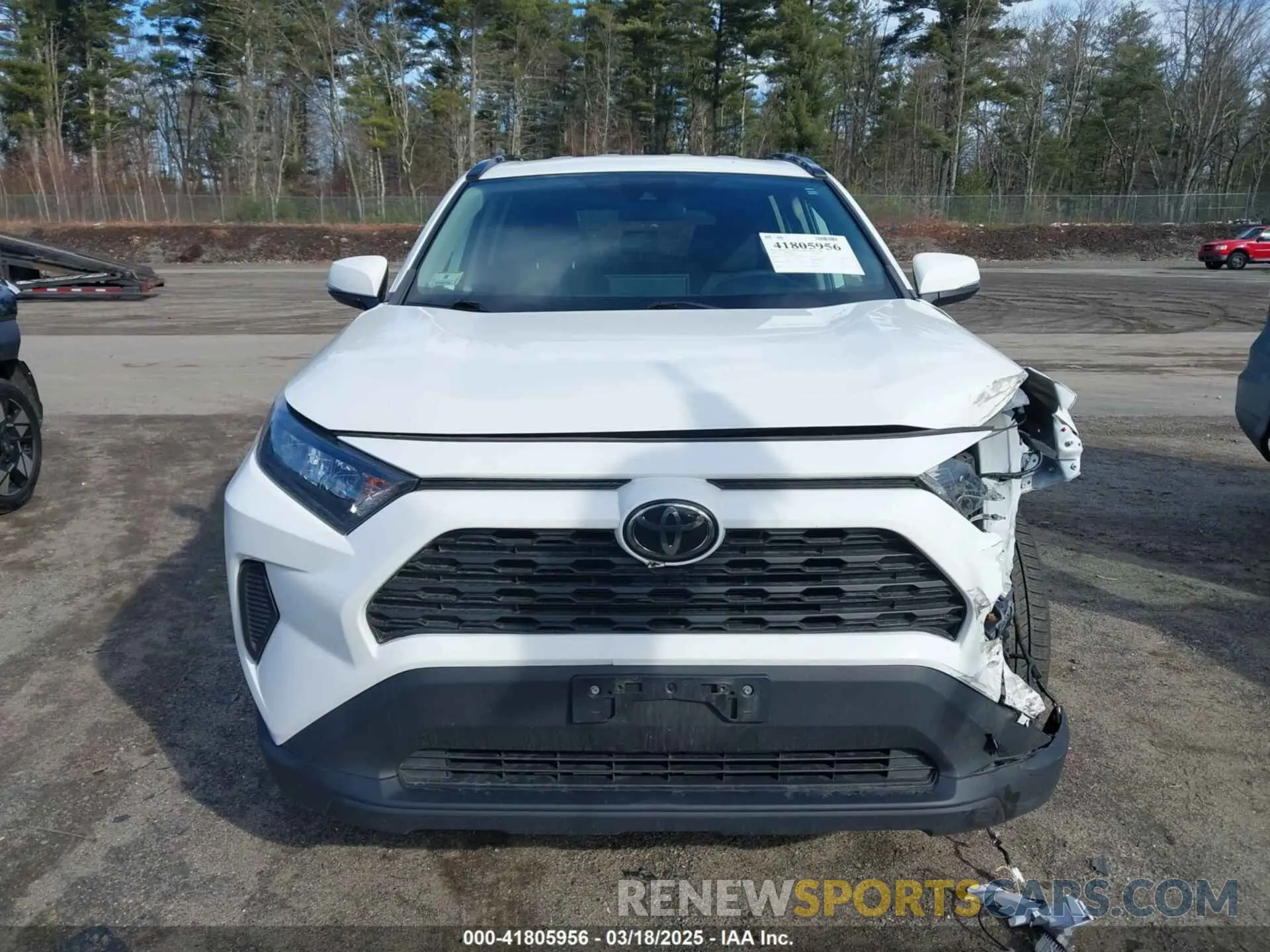 12 Photograph of a damaged car 2T3G1RFV5LW087235 TOYOTA RAV4 2020