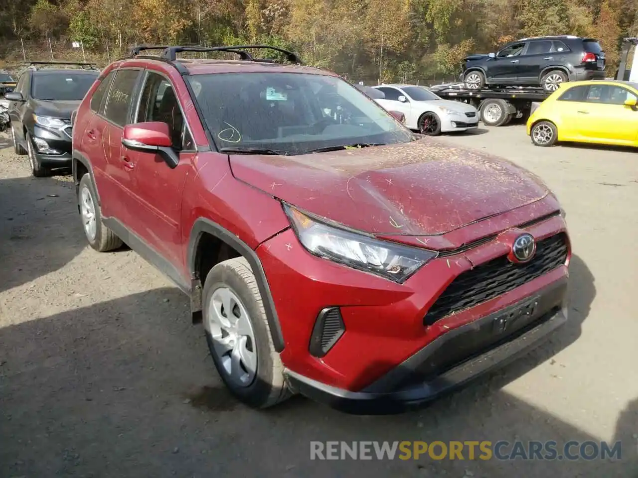 1 Photograph of a damaged car 2T3G1RFV5LW098381 TOYOTA RAV4 2020