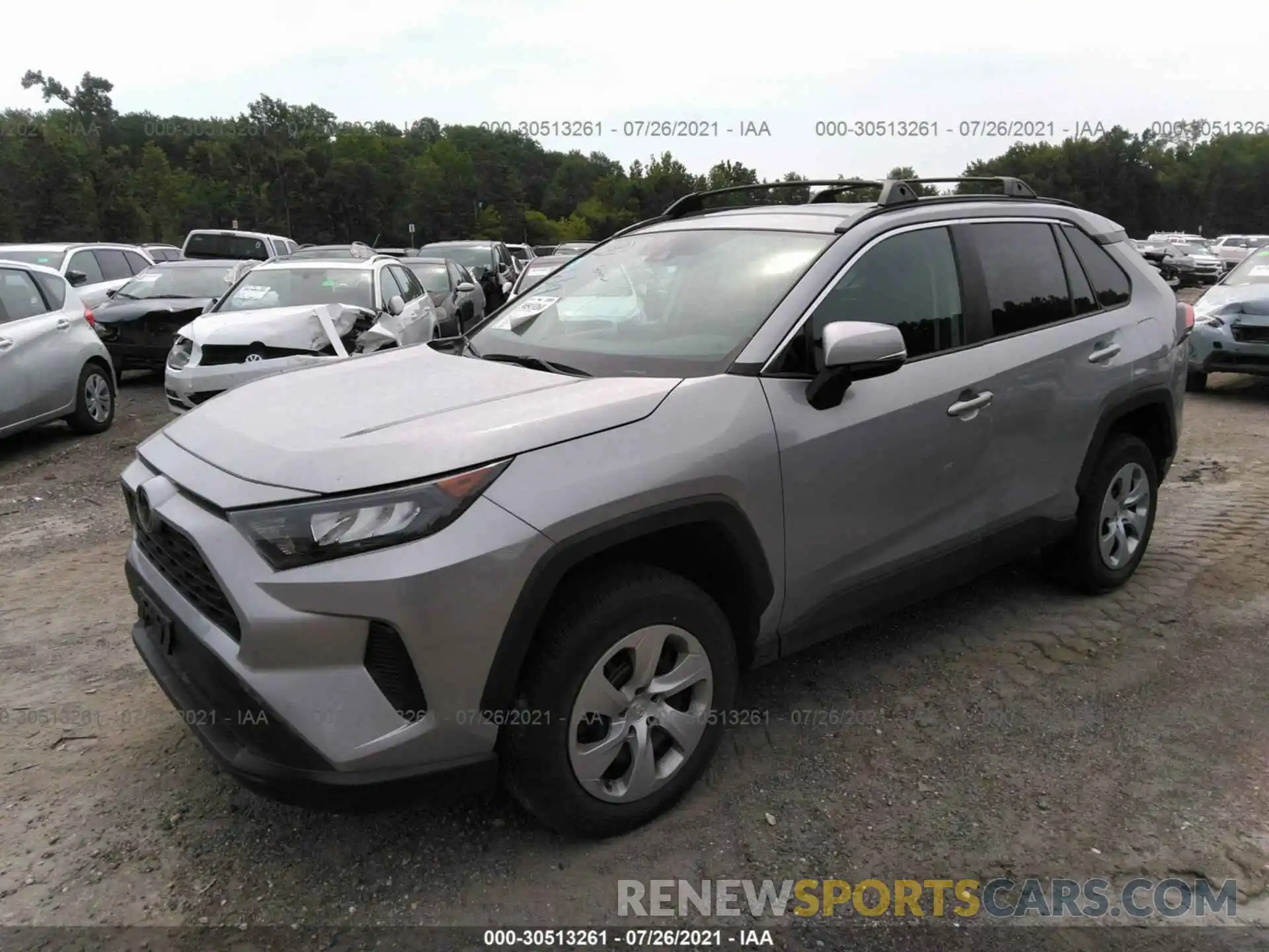 2 Photograph of a damaged car 2T3G1RFV5LW098705 TOYOTA RAV4 2020