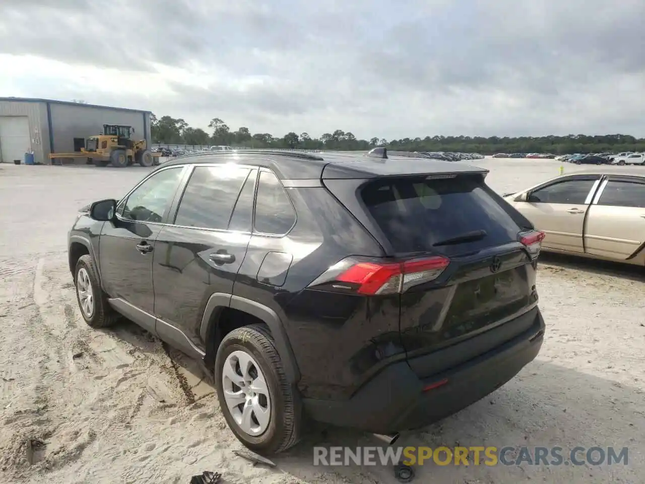 3 Photograph of a damaged car 2T3G1RFV5LW108178 TOYOTA RAV4 2020