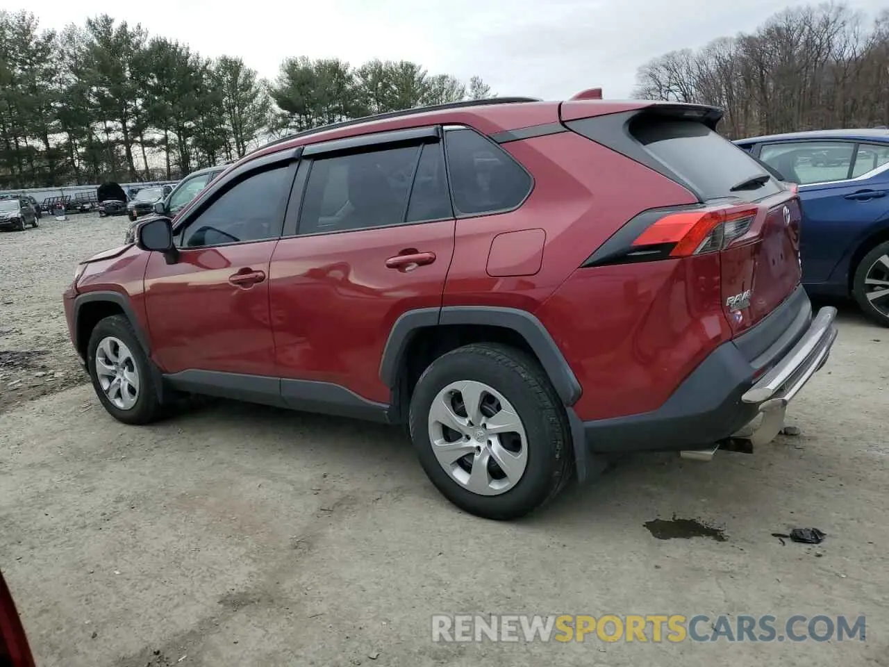 2 Photograph of a damaged car 2T3G1RFV5LW137602 TOYOTA RAV4 2020