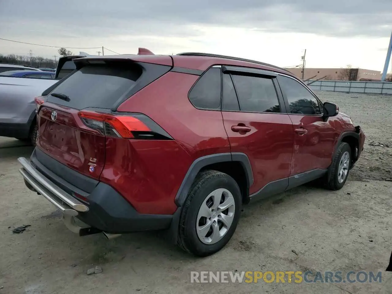 3 Photograph of a damaged car 2T3G1RFV5LW137602 TOYOTA RAV4 2020