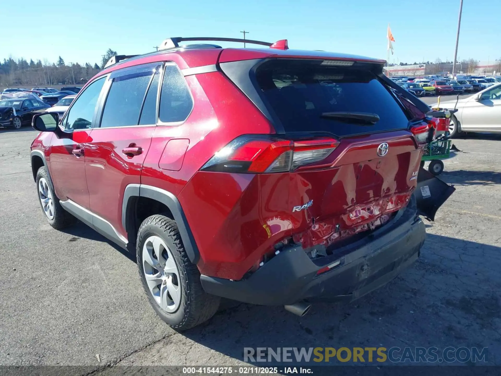 3 Photograph of a damaged car 2T3G1RFV6LC063141 TOYOTA RAV4 2020