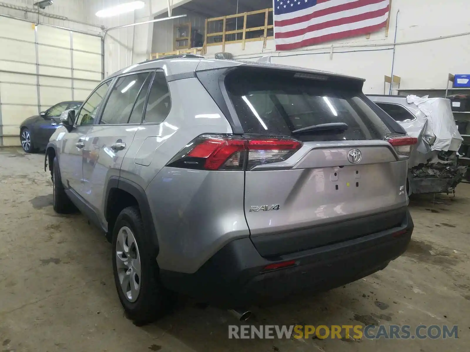 3 Photograph of a damaged car 2T3G1RFV6LC069778 TOYOTA RAV4 2020