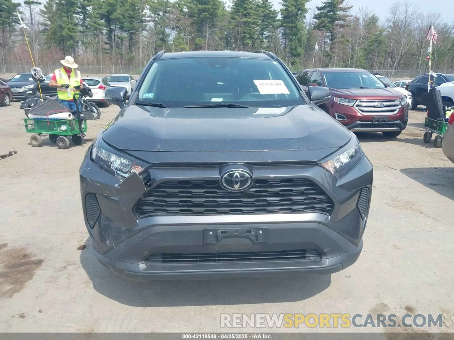 13 Photograph of a damaged car 2T3G1RFV6LC091022 TOYOTA RAV4 2020