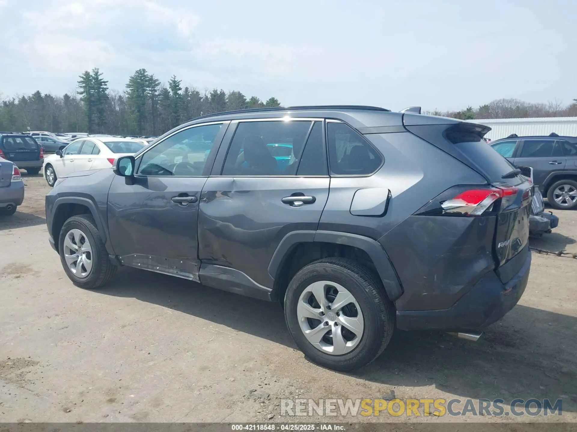 6 Photograph of a damaged car 2T3G1RFV6LC091022 TOYOTA RAV4 2020