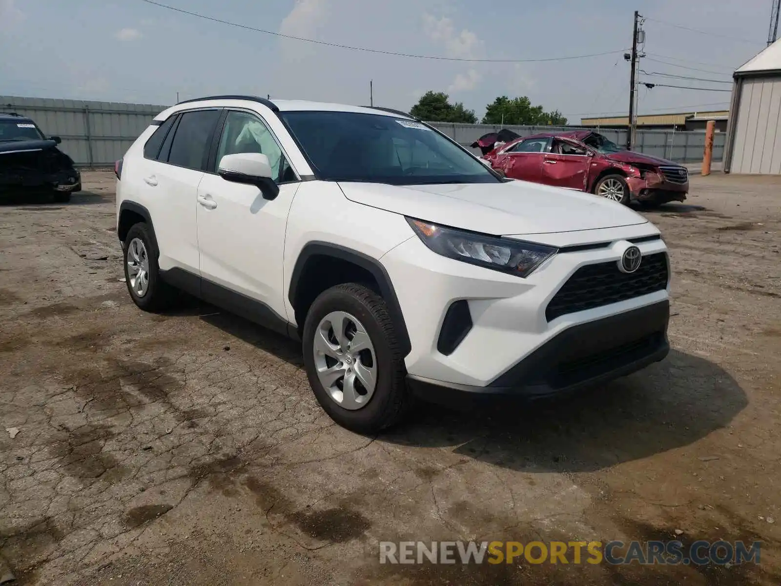 1 Photograph of a damaged car 2T3G1RFV6LC112726 TOYOTA RAV4 2020