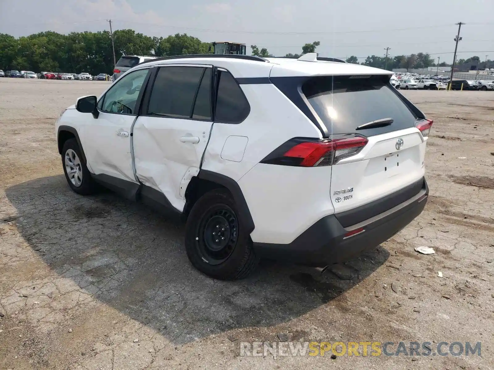 3 Photograph of a damaged car 2T3G1RFV6LC112726 TOYOTA RAV4 2020