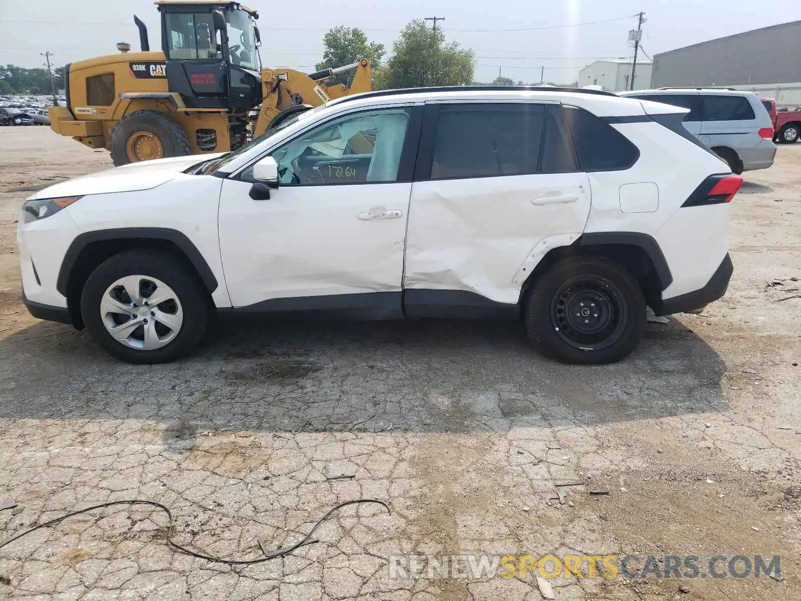 9 Photograph of a damaged car 2T3G1RFV6LC112726 TOYOTA RAV4 2020