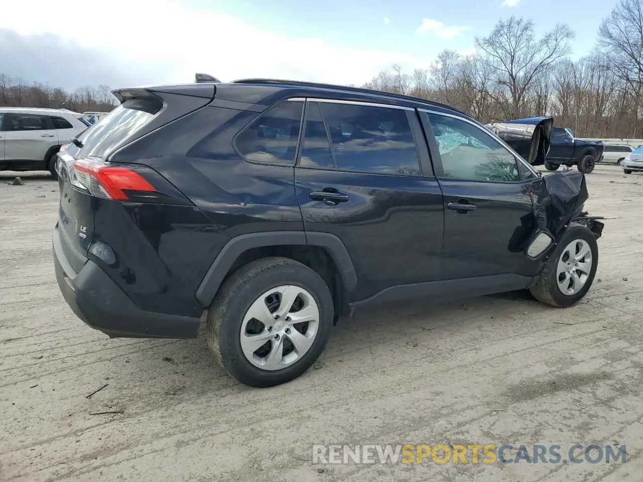 3 Photograph of a damaged car 2T3G1RFV6LC122222 TOYOTA RAV4 2020
