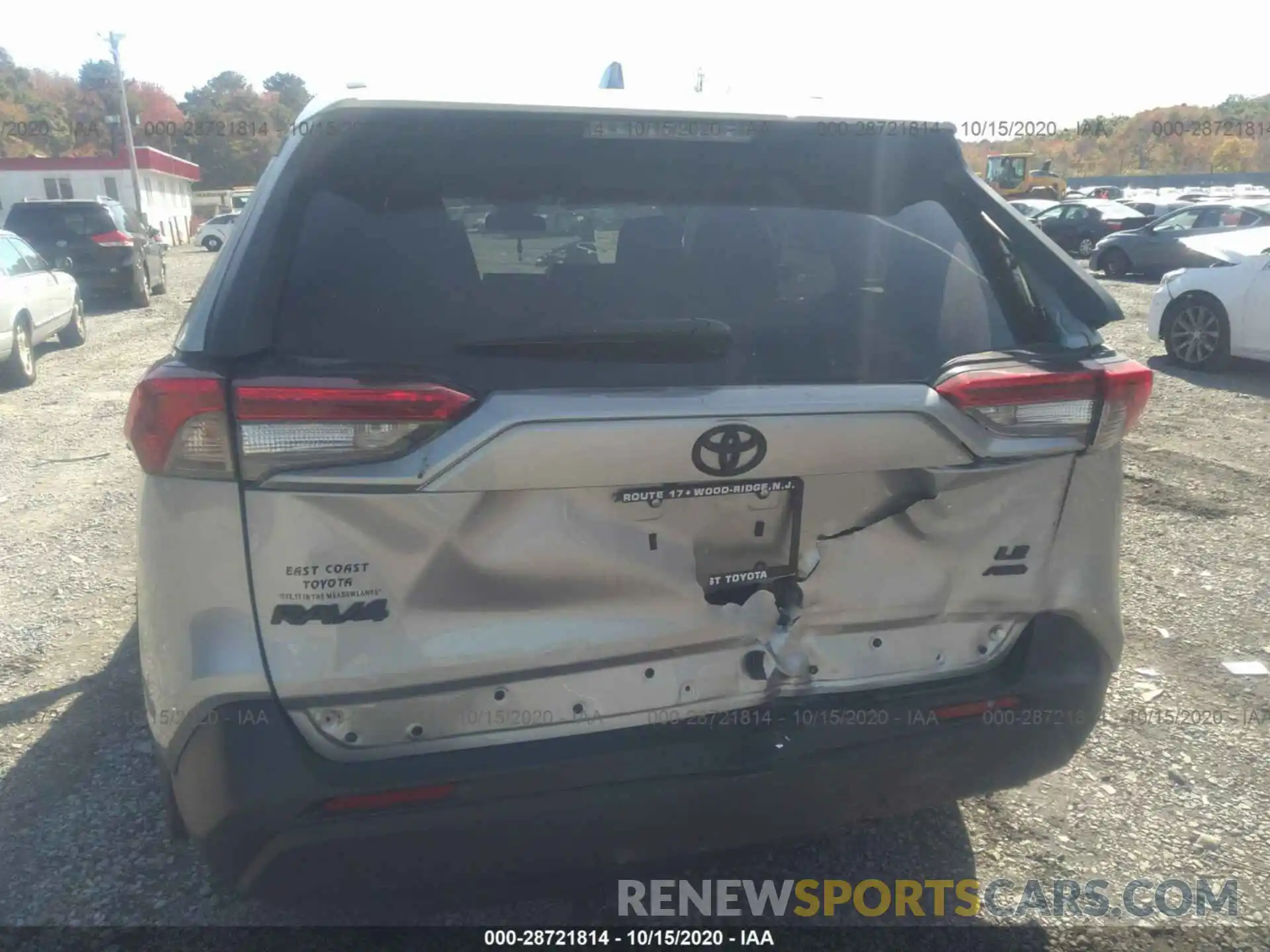 6 Photograph of a damaged car 2T3G1RFV7LC065819 TOYOTA RAV4 2020