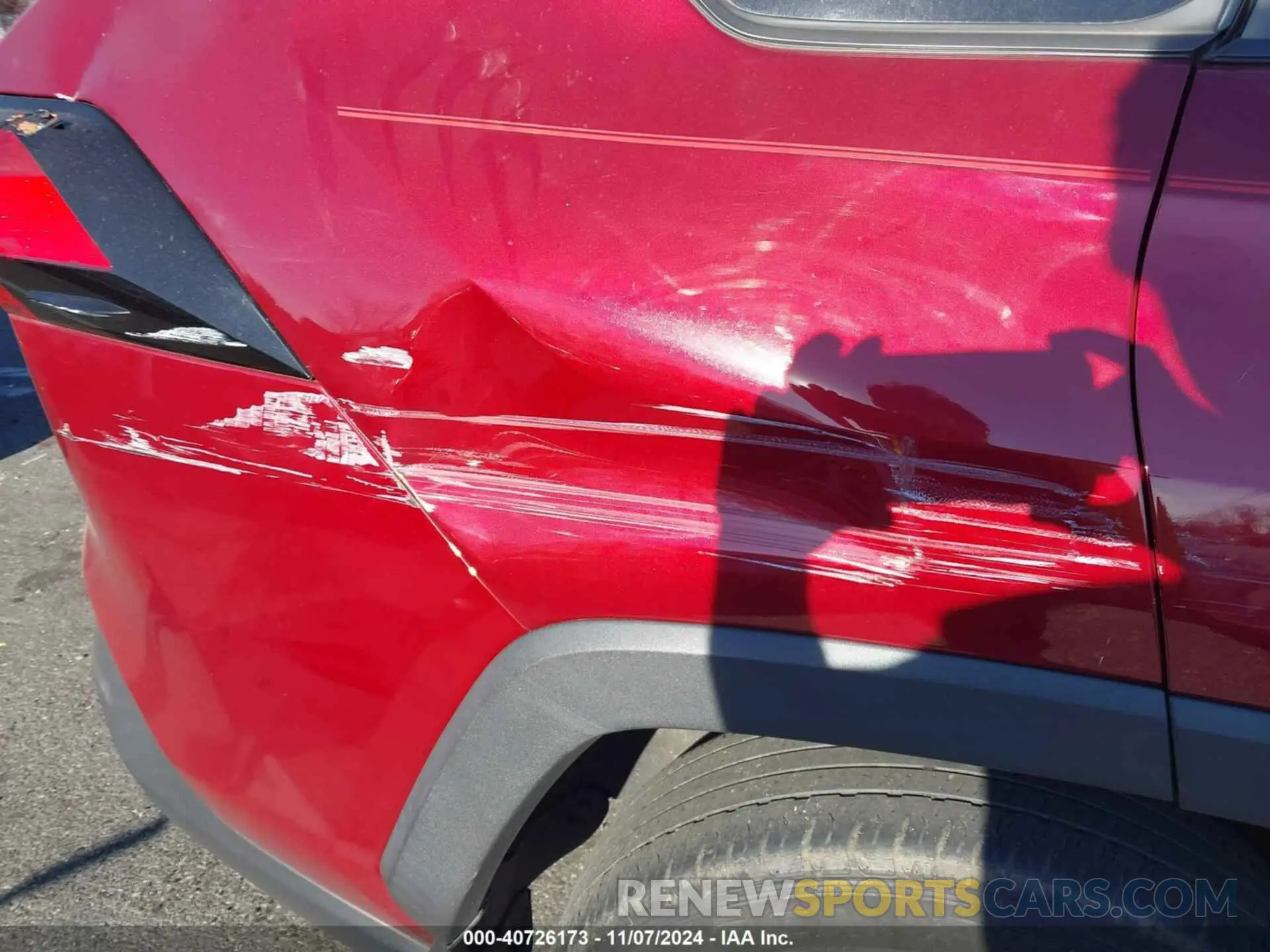 16 Photograph of a damaged car 2T3G1RFV7LW107940 TOYOTA RAV4 2020