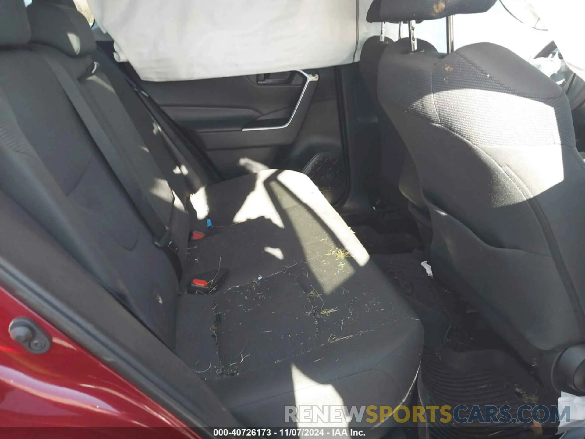 8 Photograph of a damaged car 2T3G1RFV7LW107940 TOYOTA RAV4 2020
