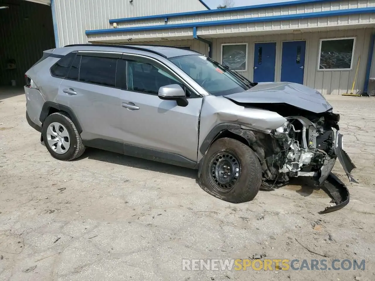 4 Photograph of a damaged car 2T3G1RFV8LC124344 TOYOTA RAV4 2020