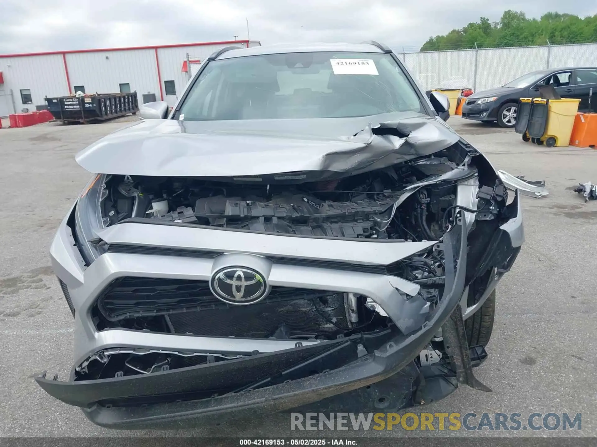 6 Photograph of a damaged car 2T3G1RFV8LW120390 TOYOTA RAV4 2020