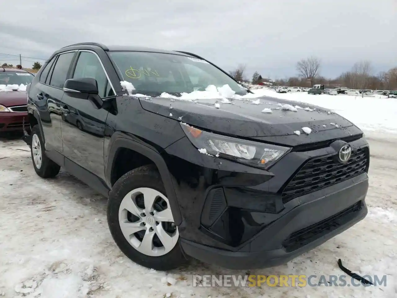 1 Photograph of a damaged car 2T3G1RFV9LC121632 TOYOTA RAV4 2020