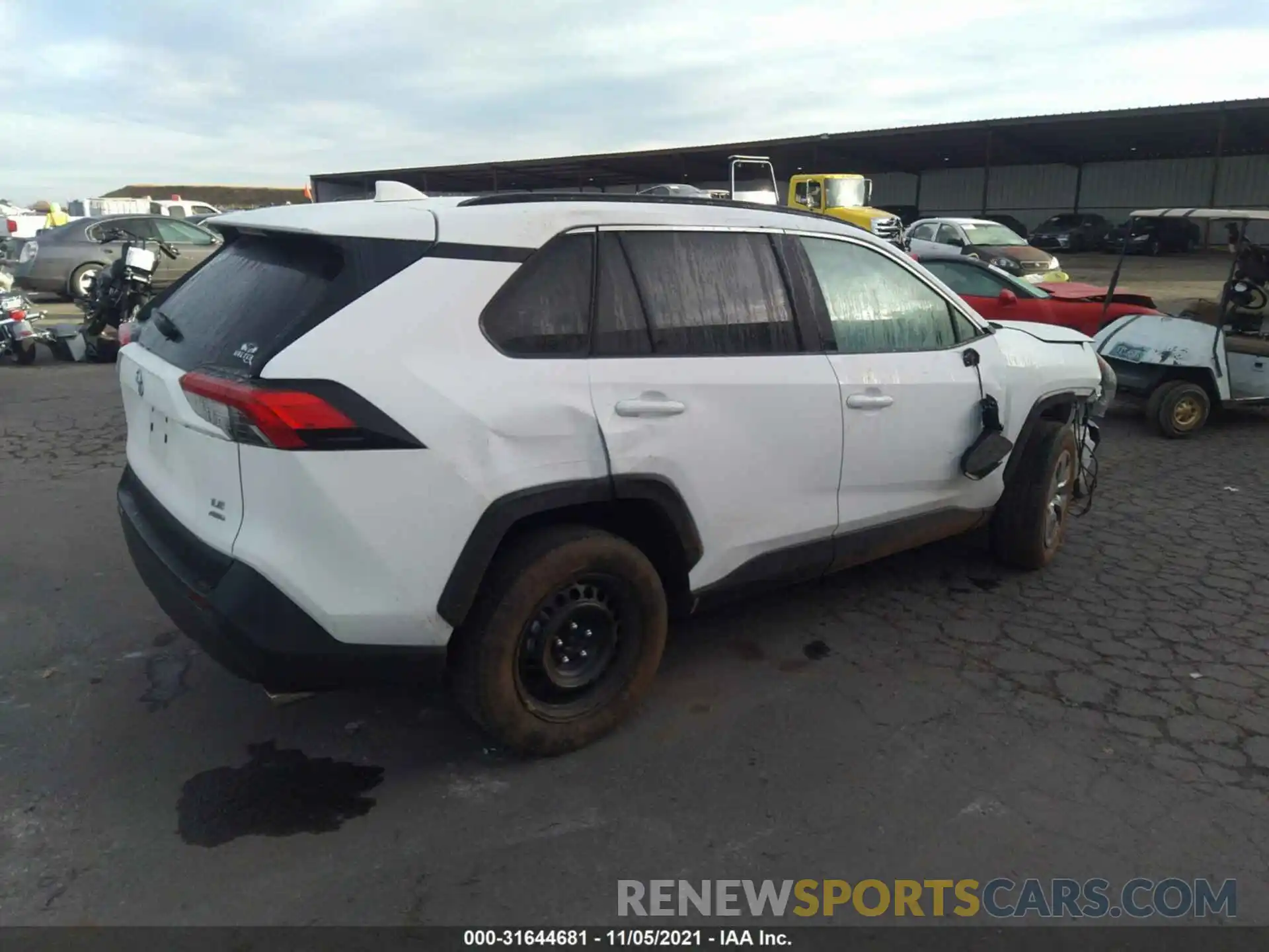 4 Photograph of a damaged car 2T3G1RFVXLC094389 TOYOTA RAV4 2020