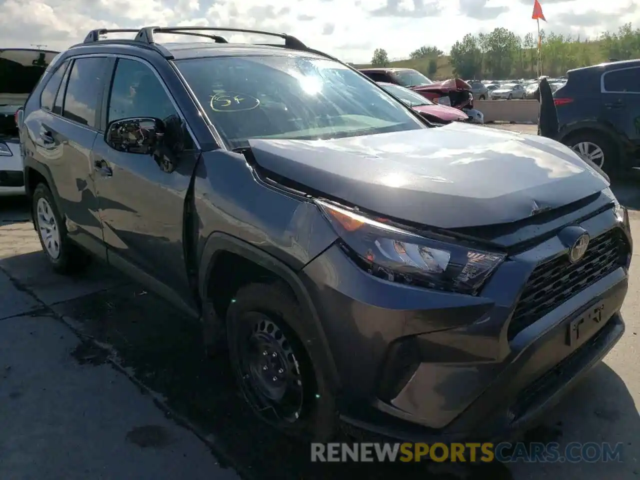 1 Photograph of a damaged car 2T3G1RFVXLC103026 TOYOTA RAV4 2020