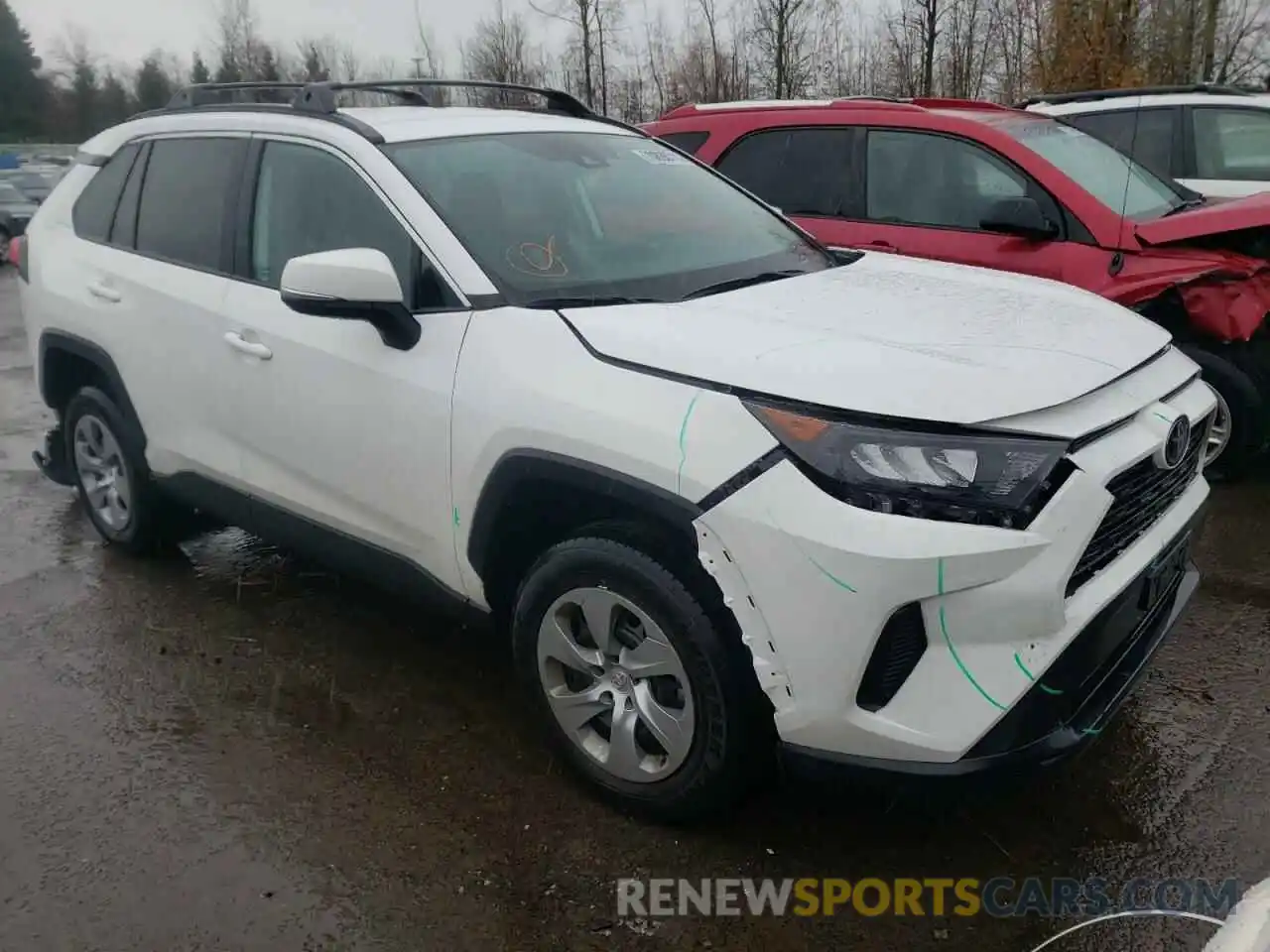 1 Photograph of a damaged car 2T3G1RFVXLW098683 TOYOTA RAV4 2020