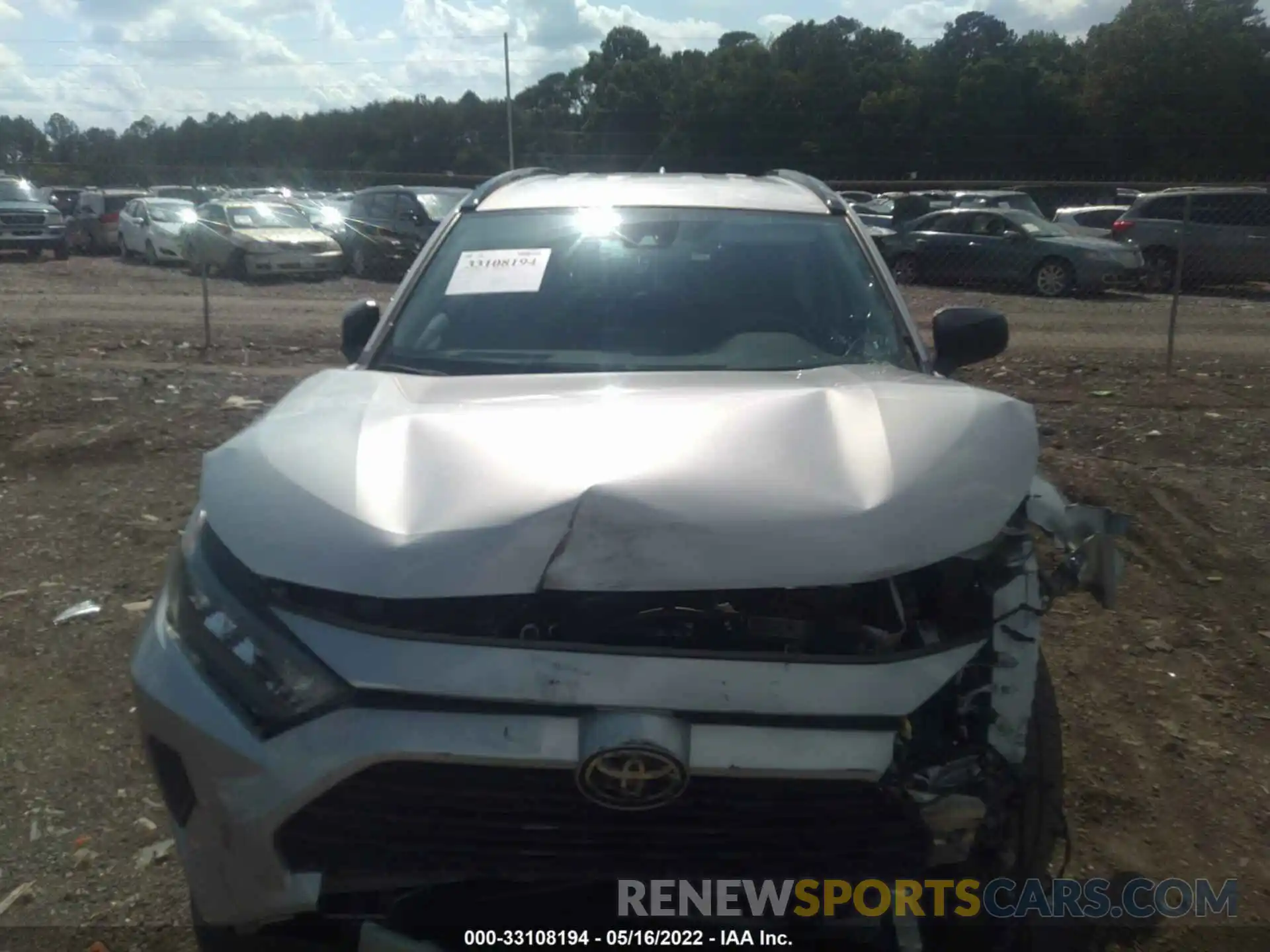 10 Photograph of a damaged car 2T3H1RFV0LC039356 TOYOTA RAV4 2020